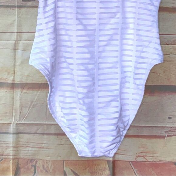 Womens size Lg NWT Kenneth Cole one piece belly toning bathing suit - Picture 6 of 11